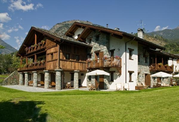 Maison Tissiere Antey-Saint-Andre Bagian luar foto